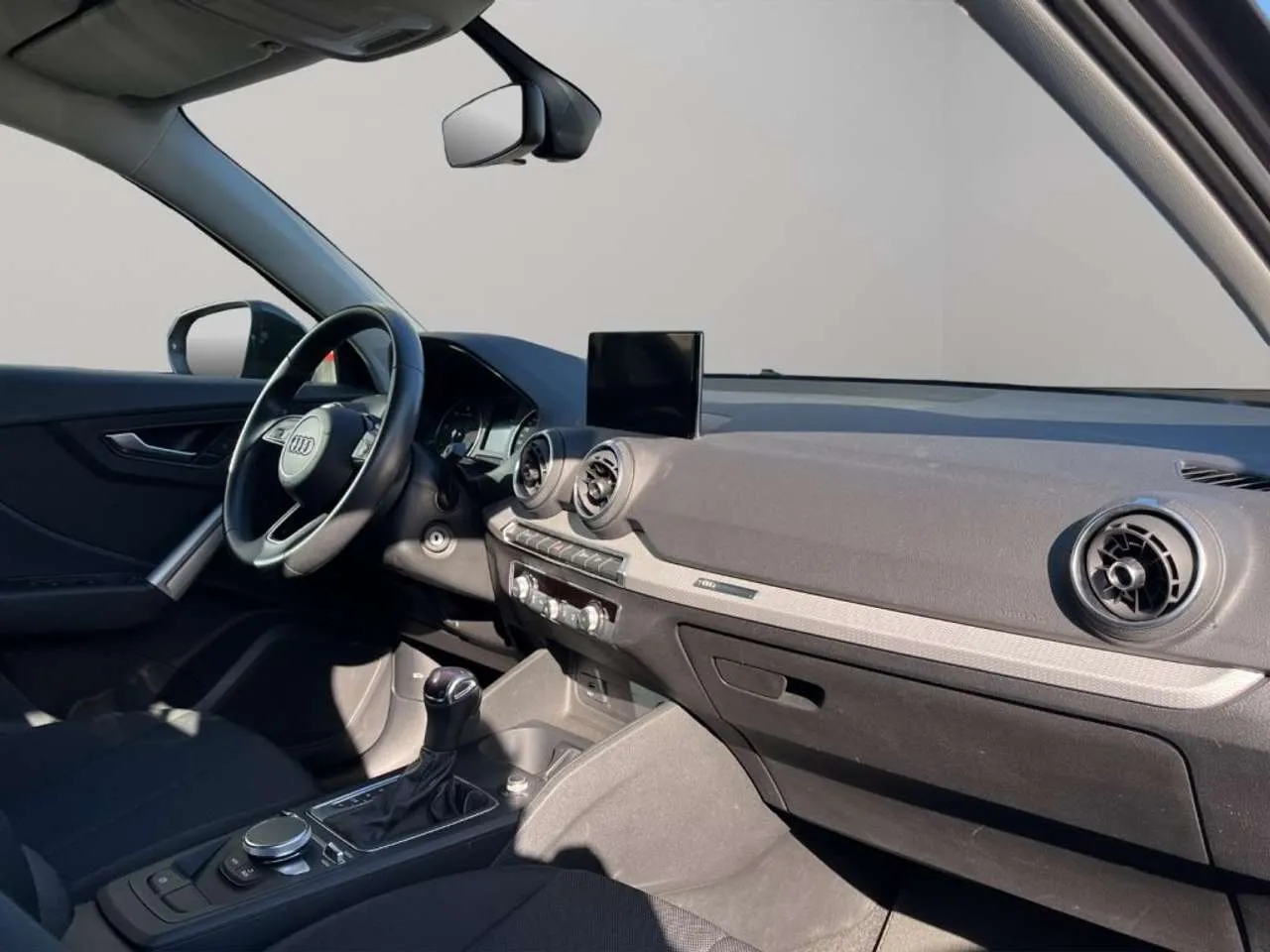 Audi Q2 30 2.0 tdi Business s-tronic 2022 — foto 9