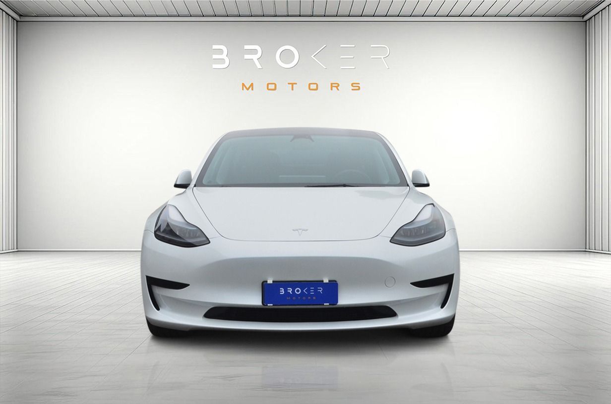 Tesla Model 3 Standard rwd 2023 — foto 2