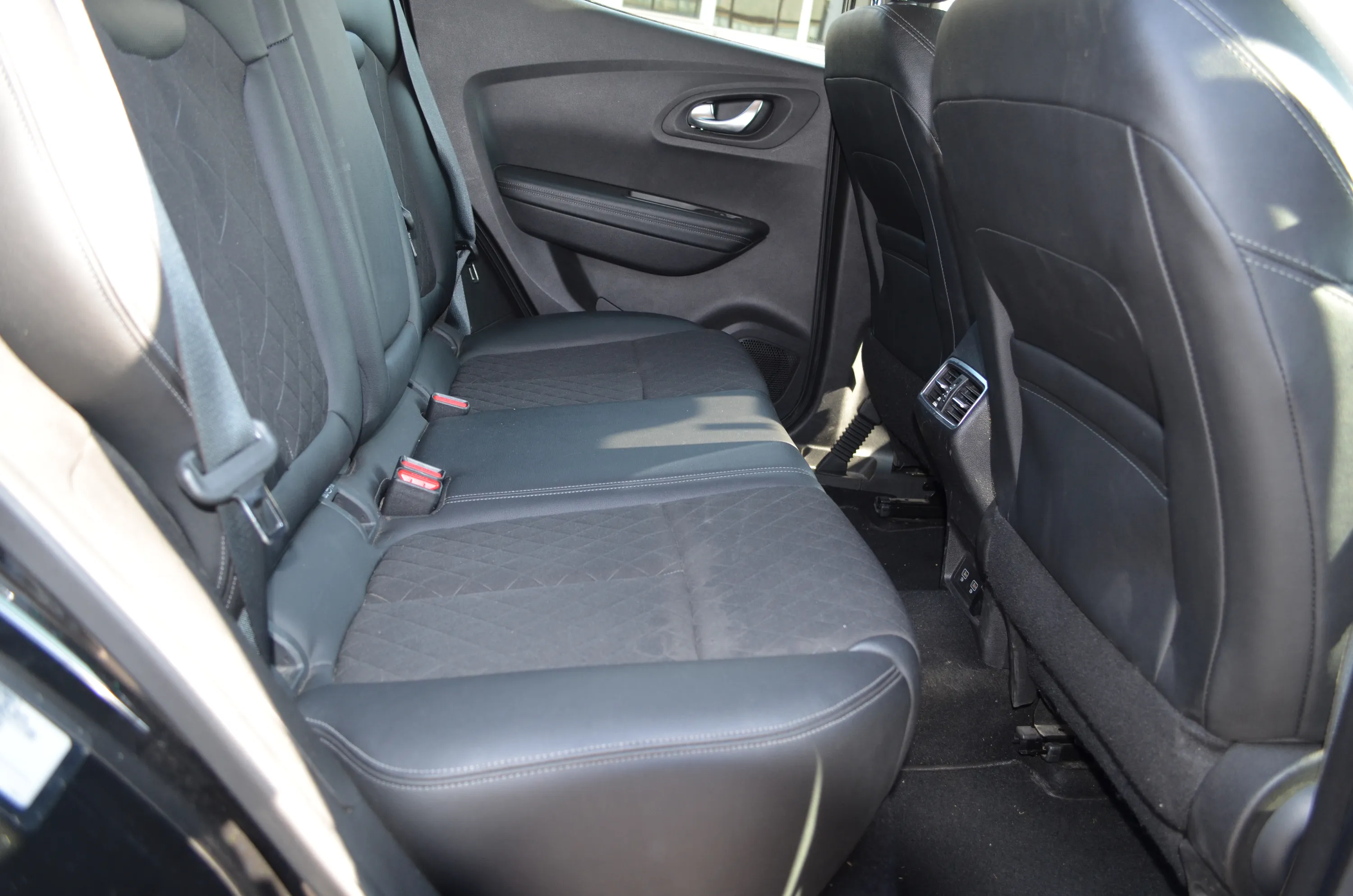 Renault Kadjar 1.3 tce Sport Edition2 140cv edc fap 2019 — foto 19