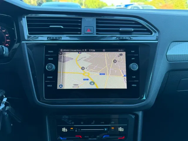 Volkswagen Tiguan 2.0 tdi Life 150cv dsg 2021 — foto 15