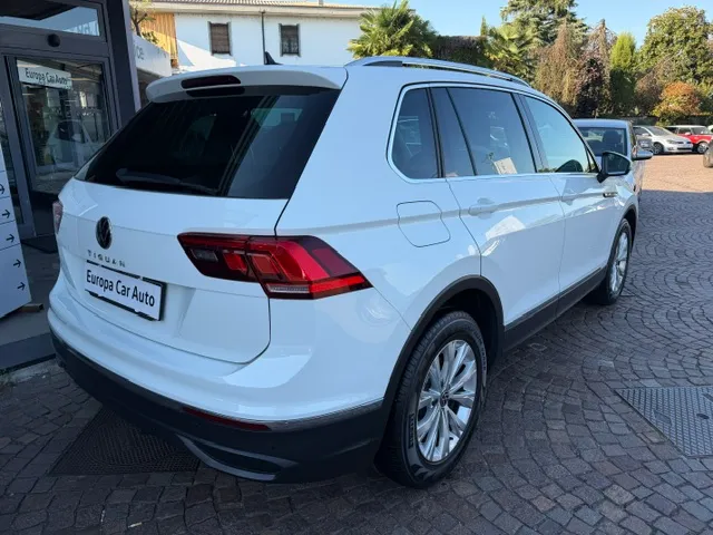 Volkswagen Tiguan 2.0 tdi Life 150cv dsg 2021 — foto 6