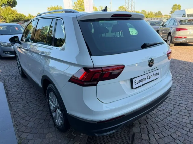 Volkswagen Tiguan 2.0 tdi Life 150cv dsg 2021 — foto 8