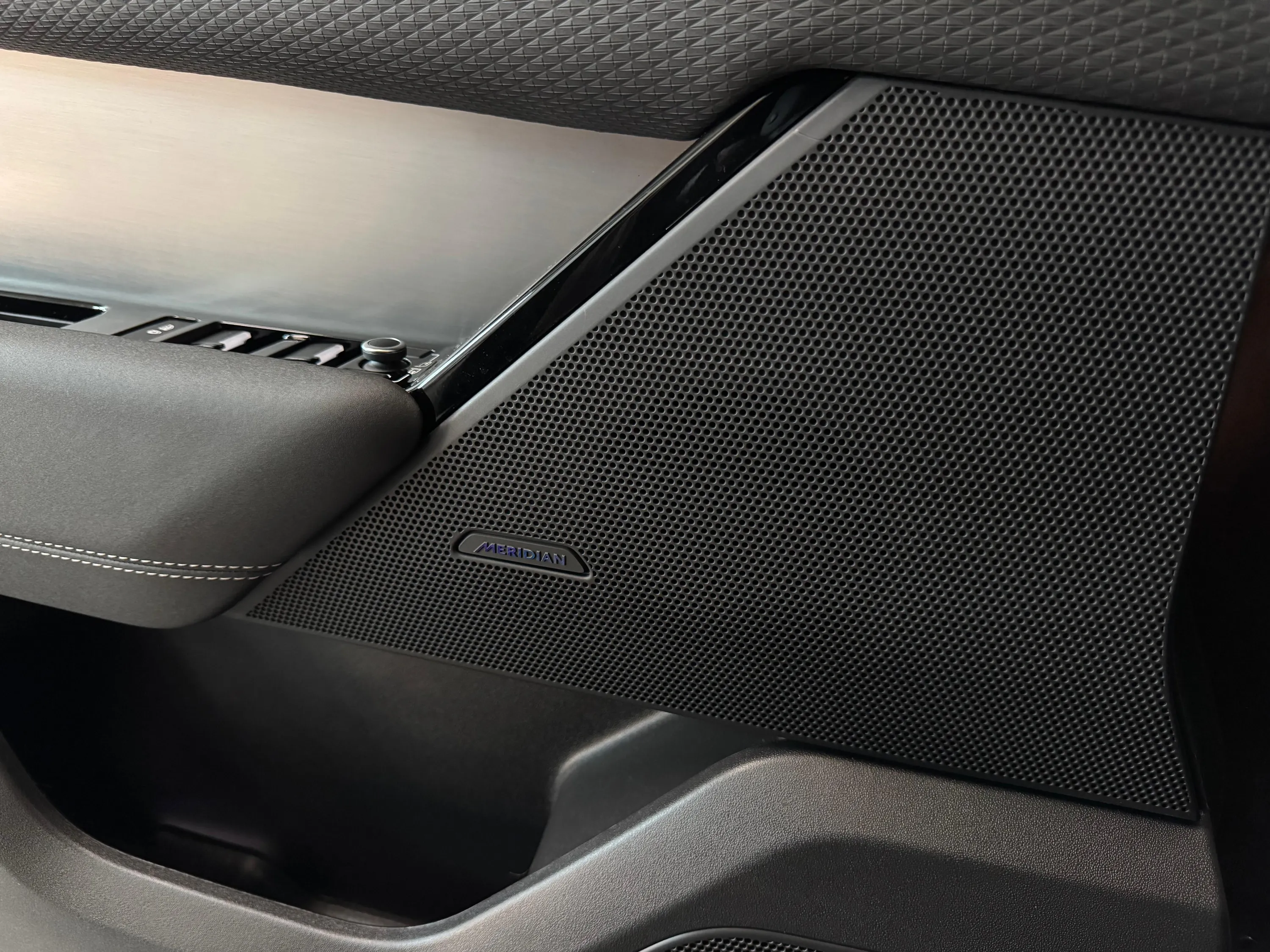 Land Rover Range Rover Velar R-Dynamic S D200 mhev 4wd 2.0cc 204cv Meridian+CarPlay Certificata Finanziabile 2022 — foto 18