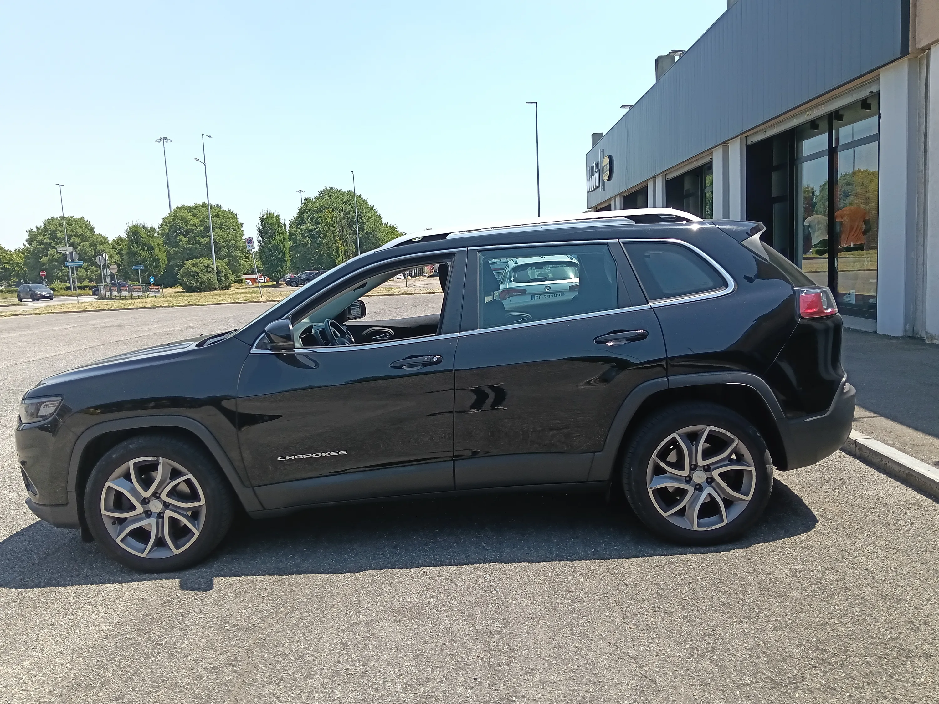 Jeep Cherokee 2.2 mjt Longitude fwd auto 2019 — foto 9