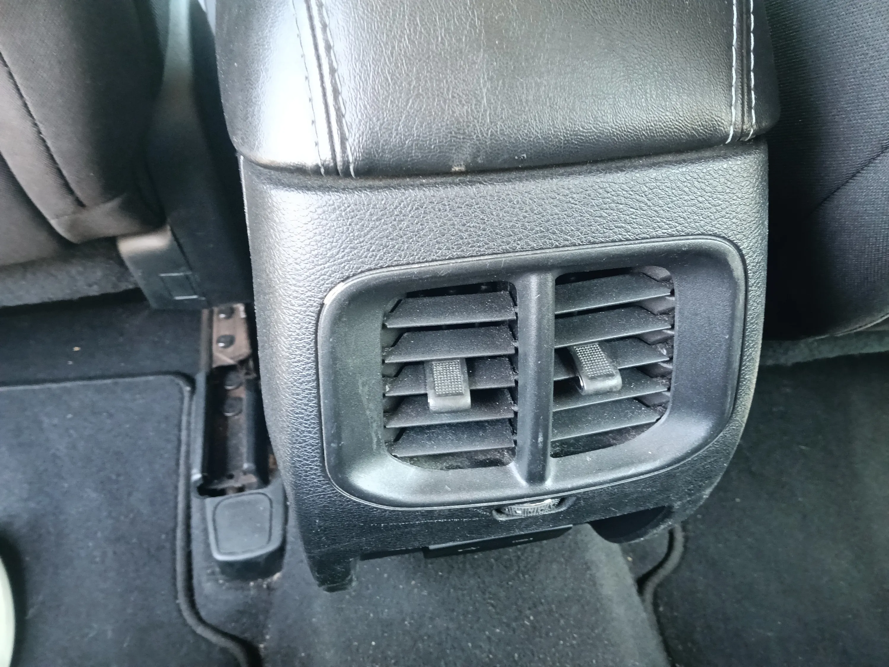 Jeep Cherokee 2.2 mjt Longitude fwd auto 2019 — foto 14