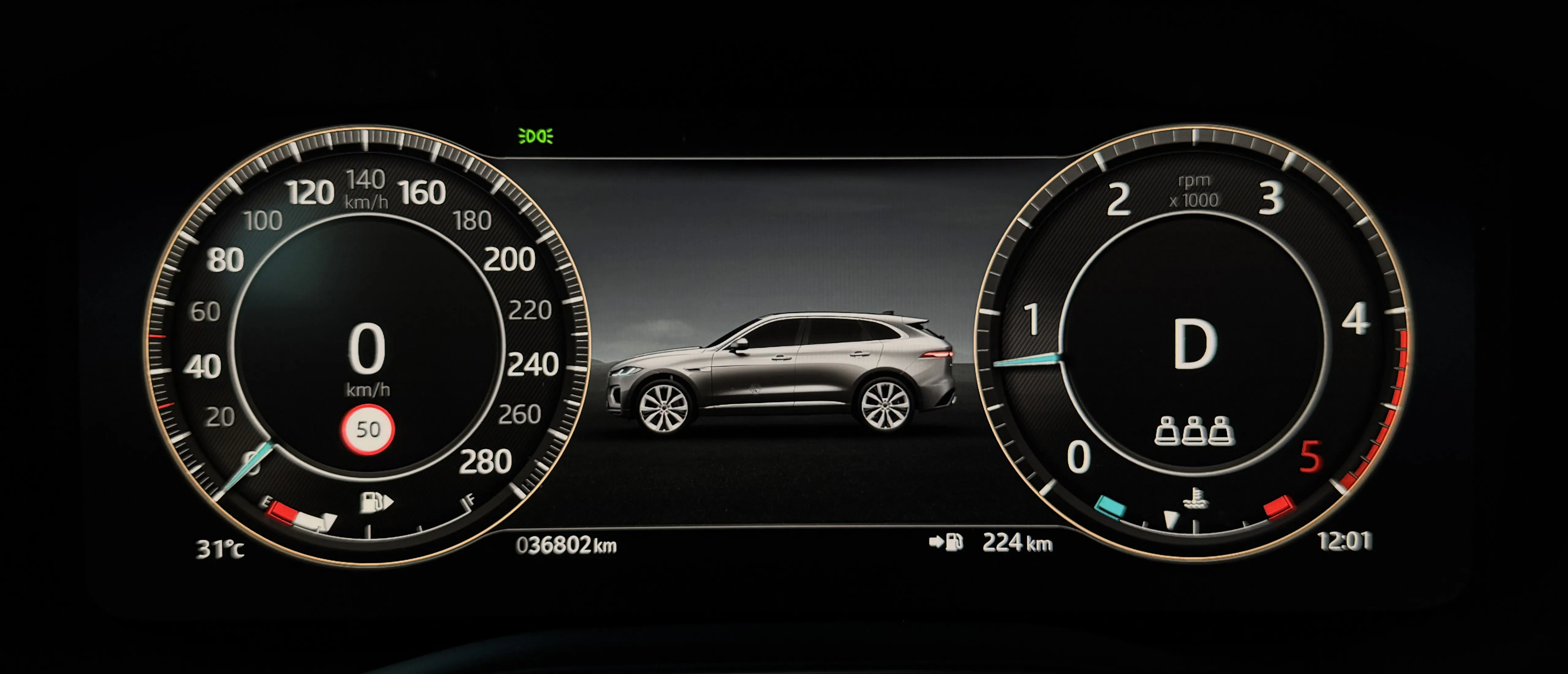 Jaguar F-Pace R-Dynamic SE D200 MHEV AWD 2.0cc 204cv 2023 — foto 17