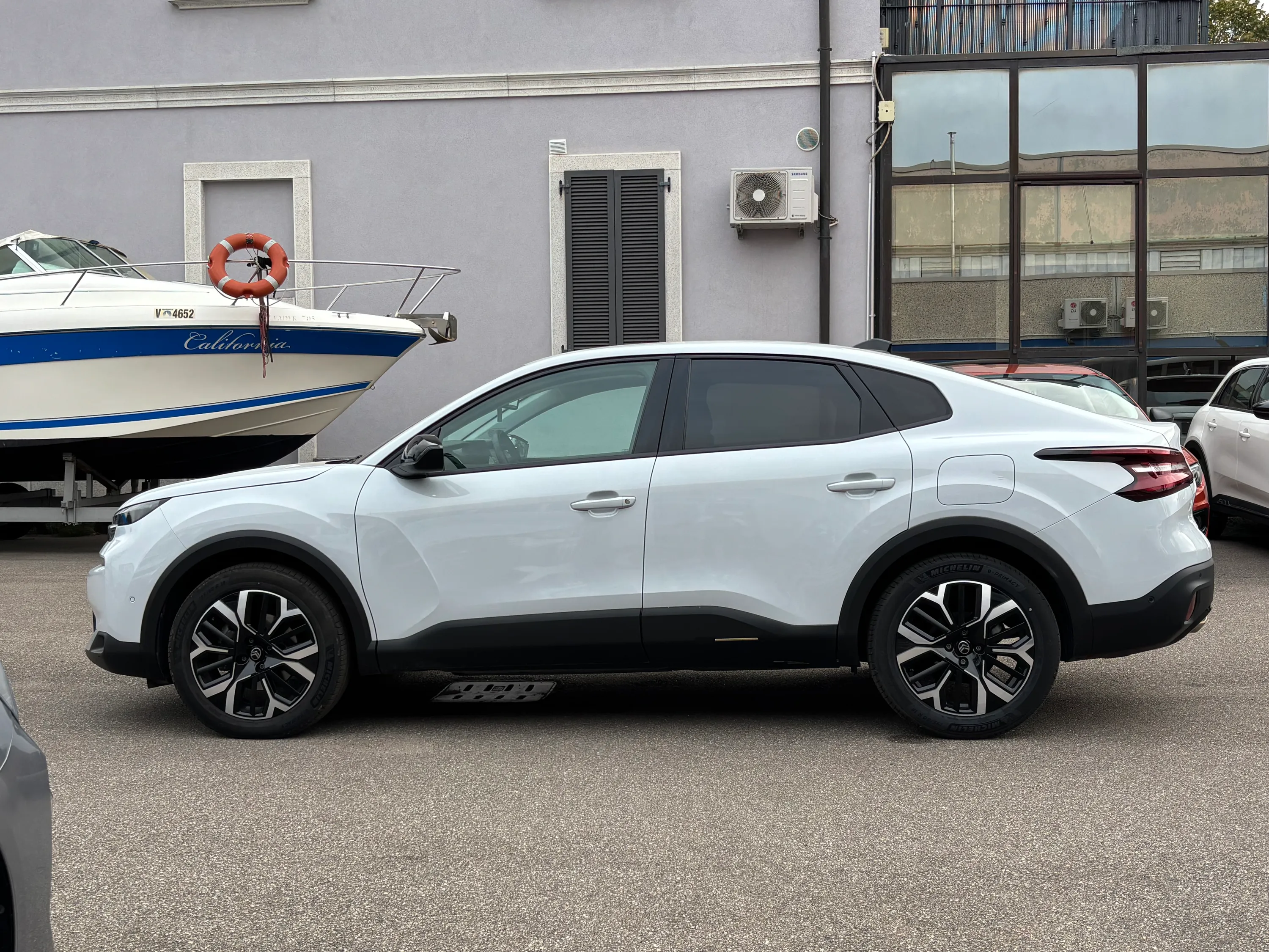 Citroen C4 X 1.2 puretech Max s&s 130cv eat8 2025 — foto 2