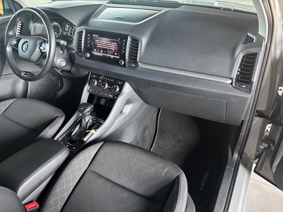 Skoda Karoq 1.6 tdi scr Executive dsg 116CV 2020 — foto 13