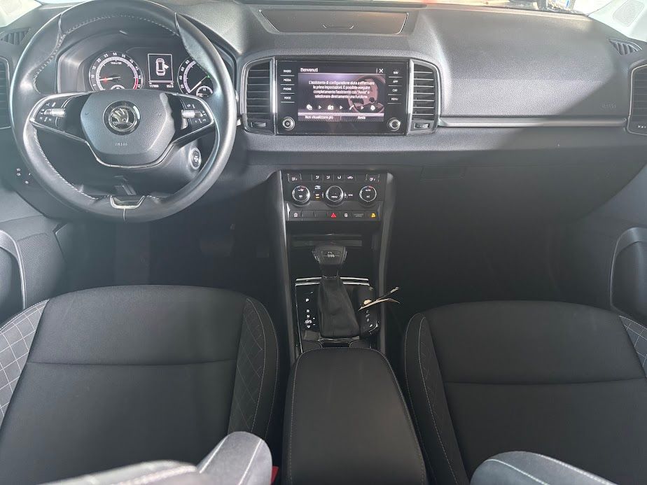 Skoda Karoq 1.6 tdi scr Executive dsg 116CV 2020 — foto 14