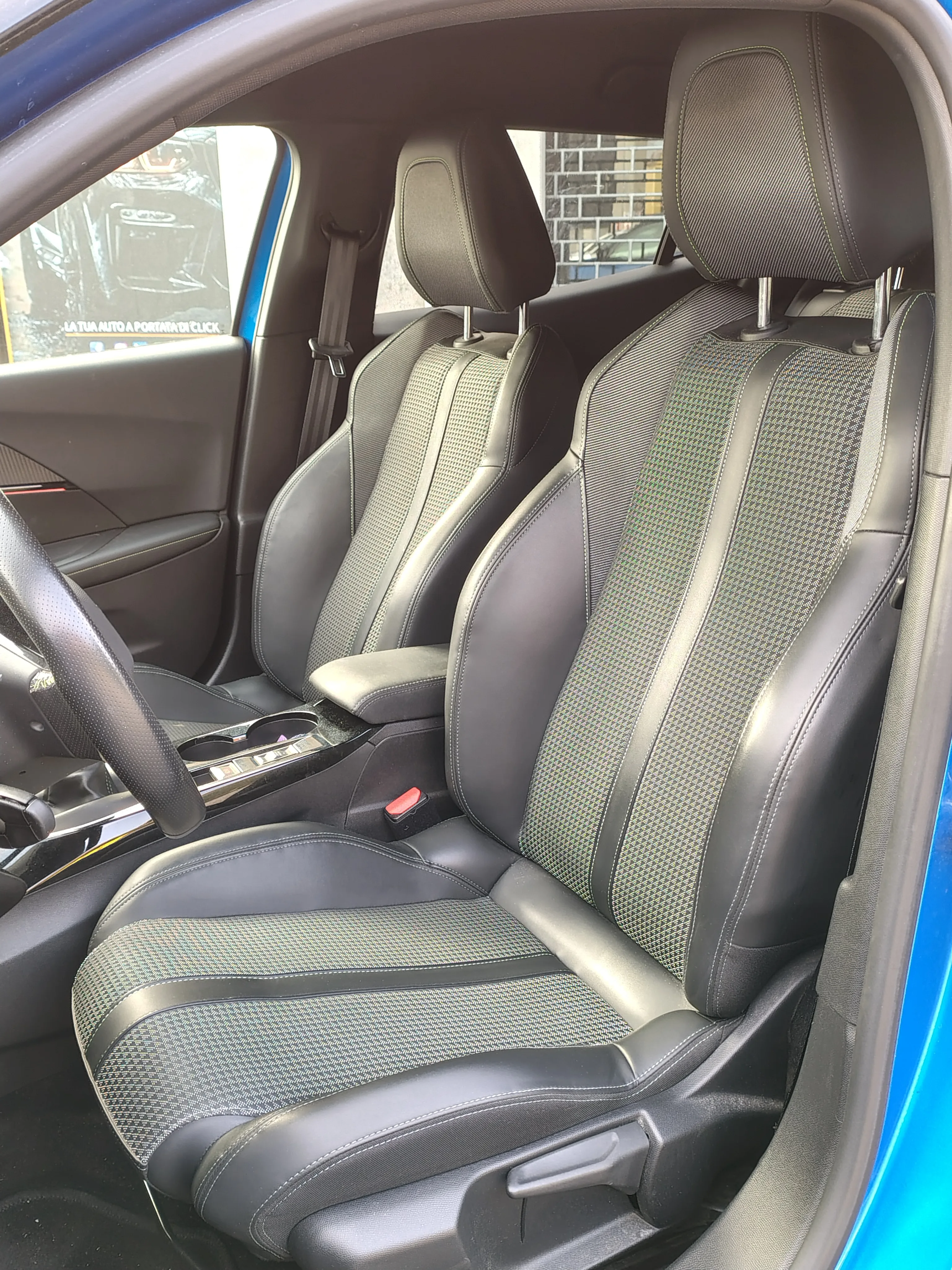 Peugeot 2008 1.2 puretech GT s&s 130cv 2021 — foto 15