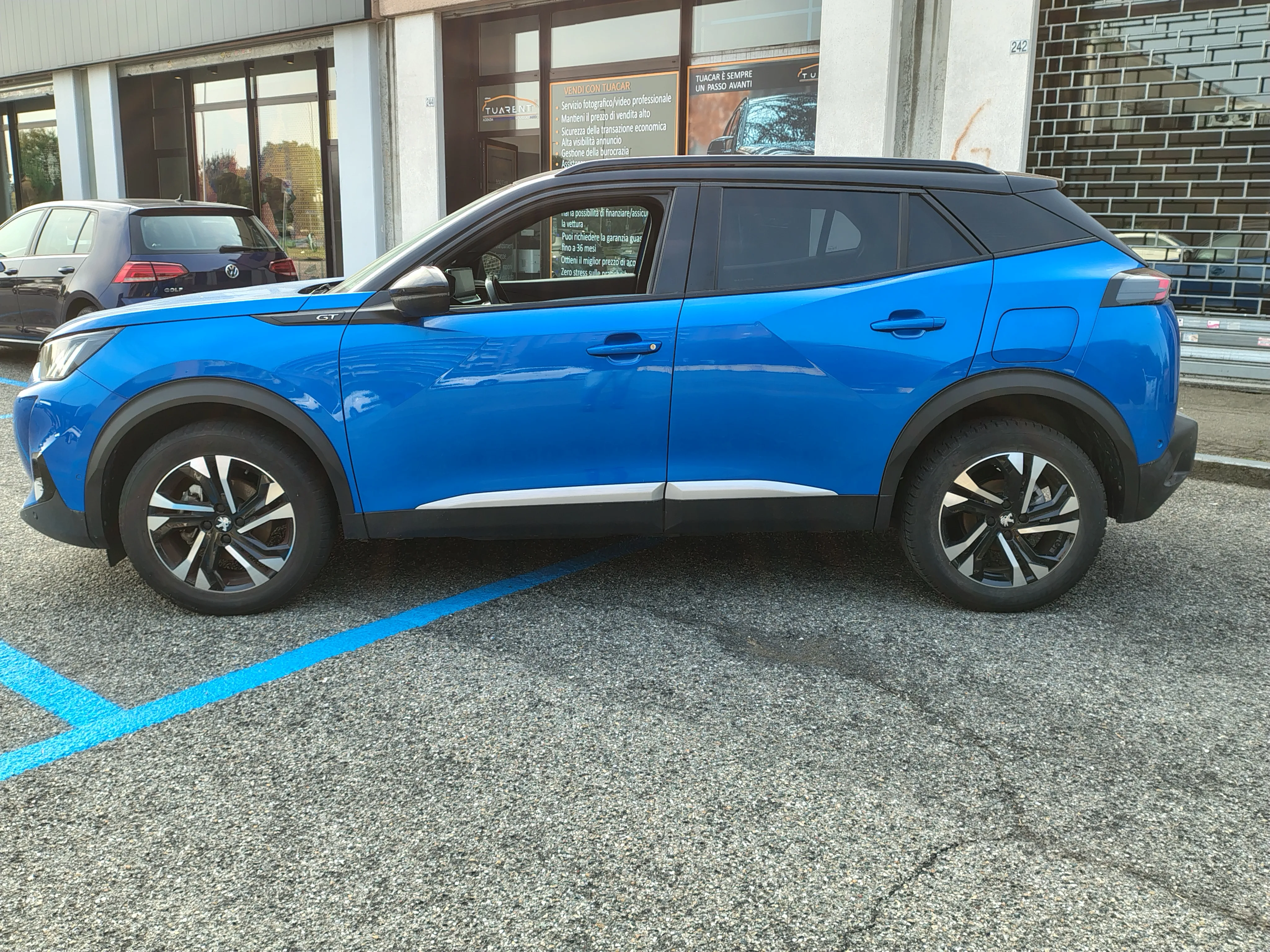 Peugeot 2008 1.2 puretech GT s&s 130cv 2021 — foto 8