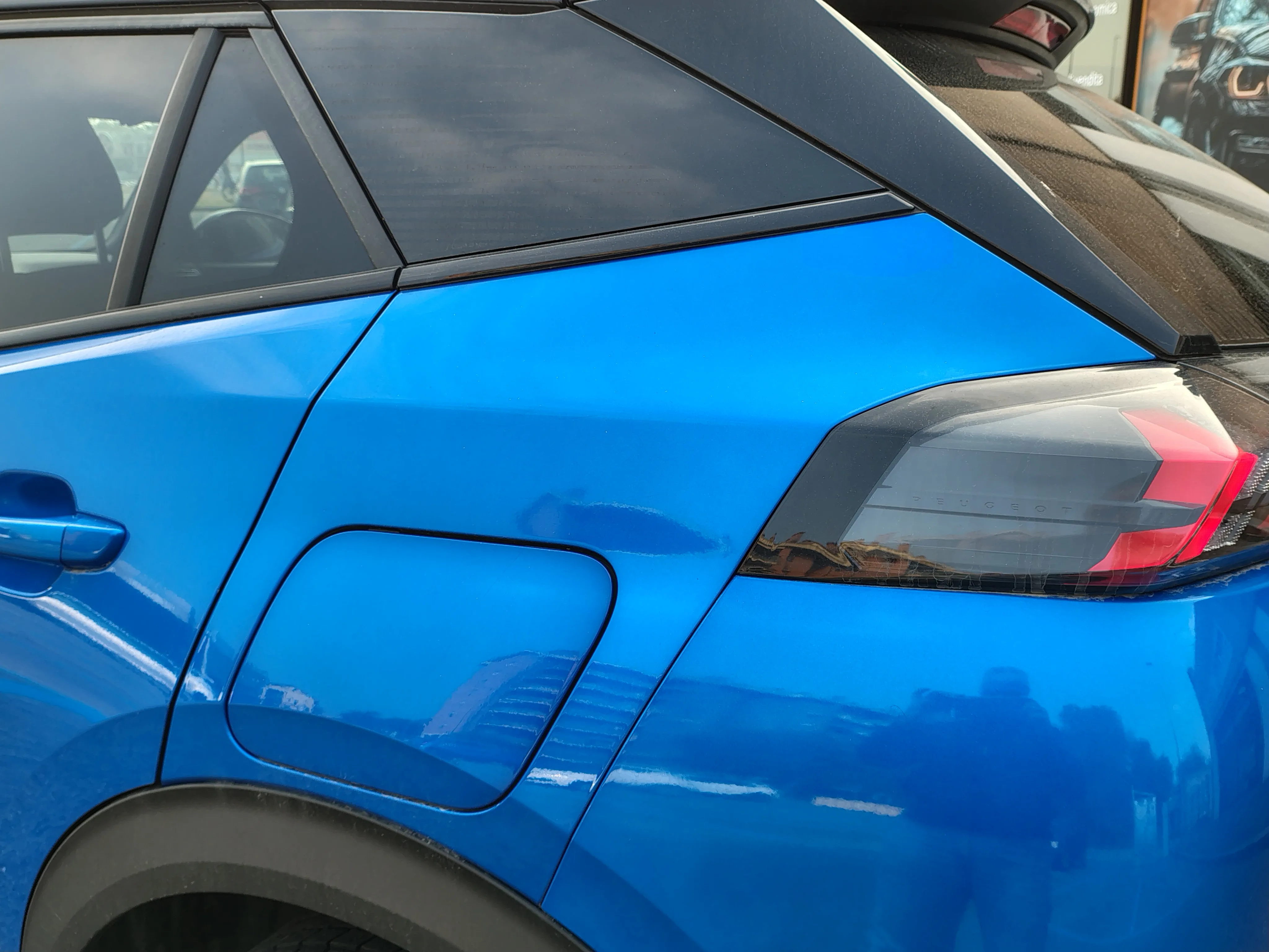 Peugeot 2008 1.2 puretech GT s&s 130cv 2021 — foto 18