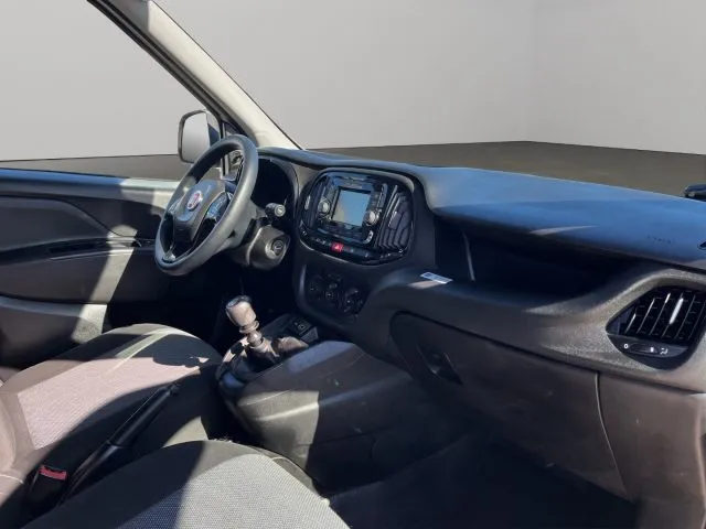 FIAT Doblo 1.6 MJT 105CV ALLESTITO 2021 — foto 9