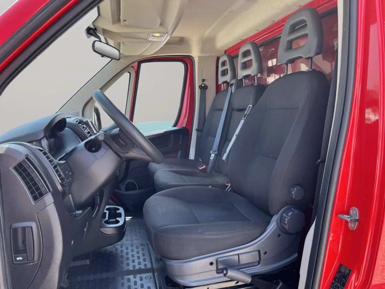 FIAT Ducato MAXI 2.2 Mjt 140CV furgonato 2023 — foto 7