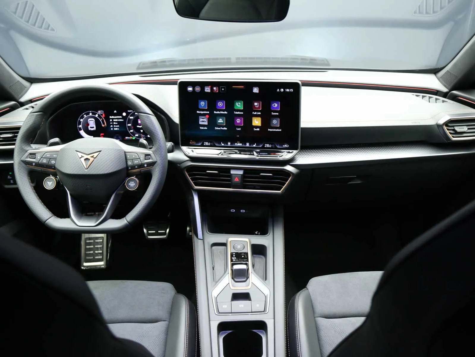 Cupra Formentor 2.0 tsi VZ 4drive 333cv dsg 2025 — foto 4