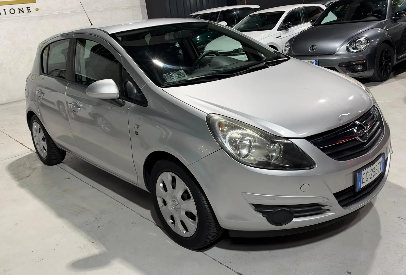 Opel Corsa Benzina Neopatentati 5 posti 2011 — foto 7