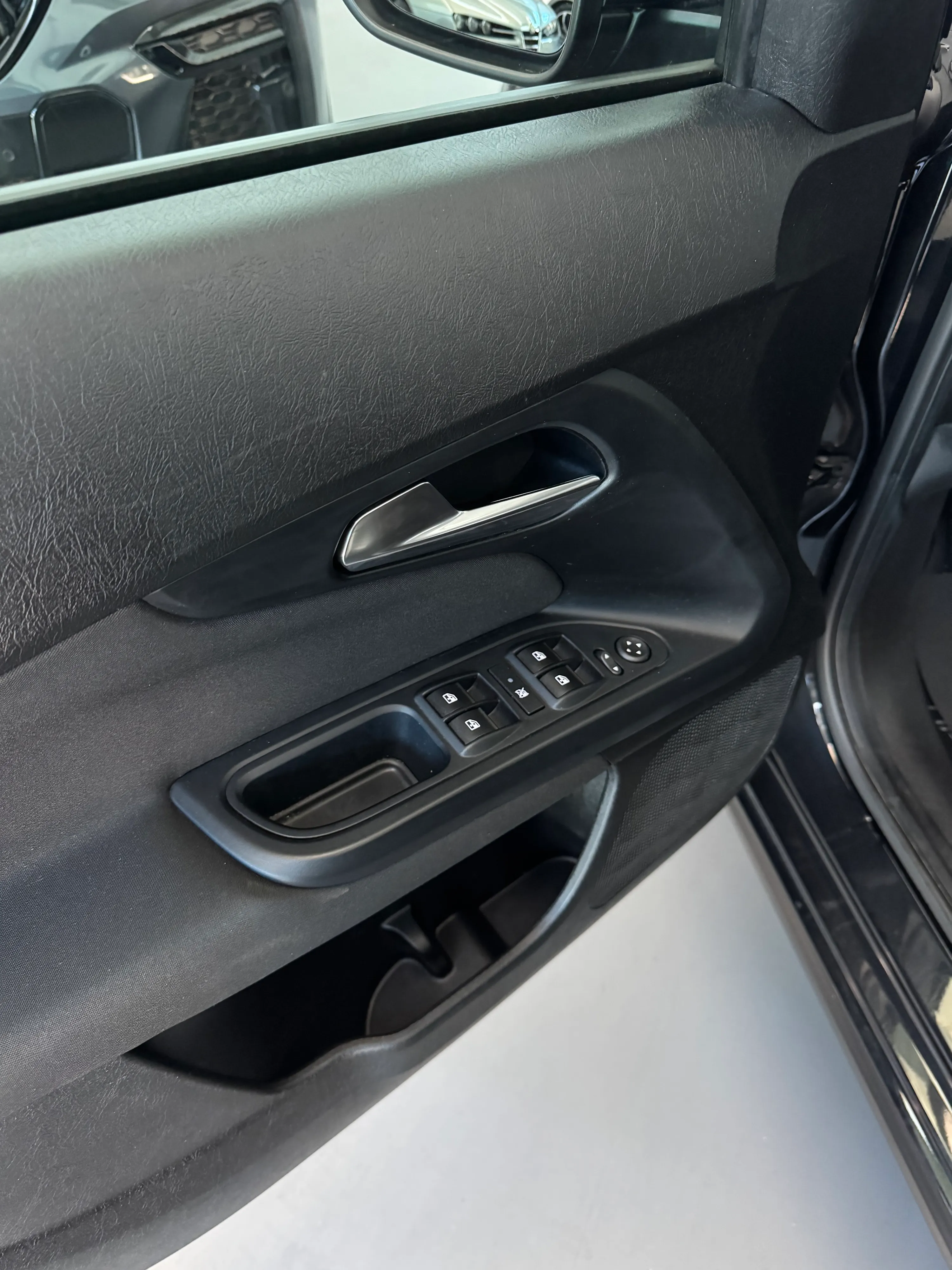 Fiat Tipo mjt 5p 1.6cc 130cv CarPlay+Retrocamera OK Neopatentato 2023 — foto 9