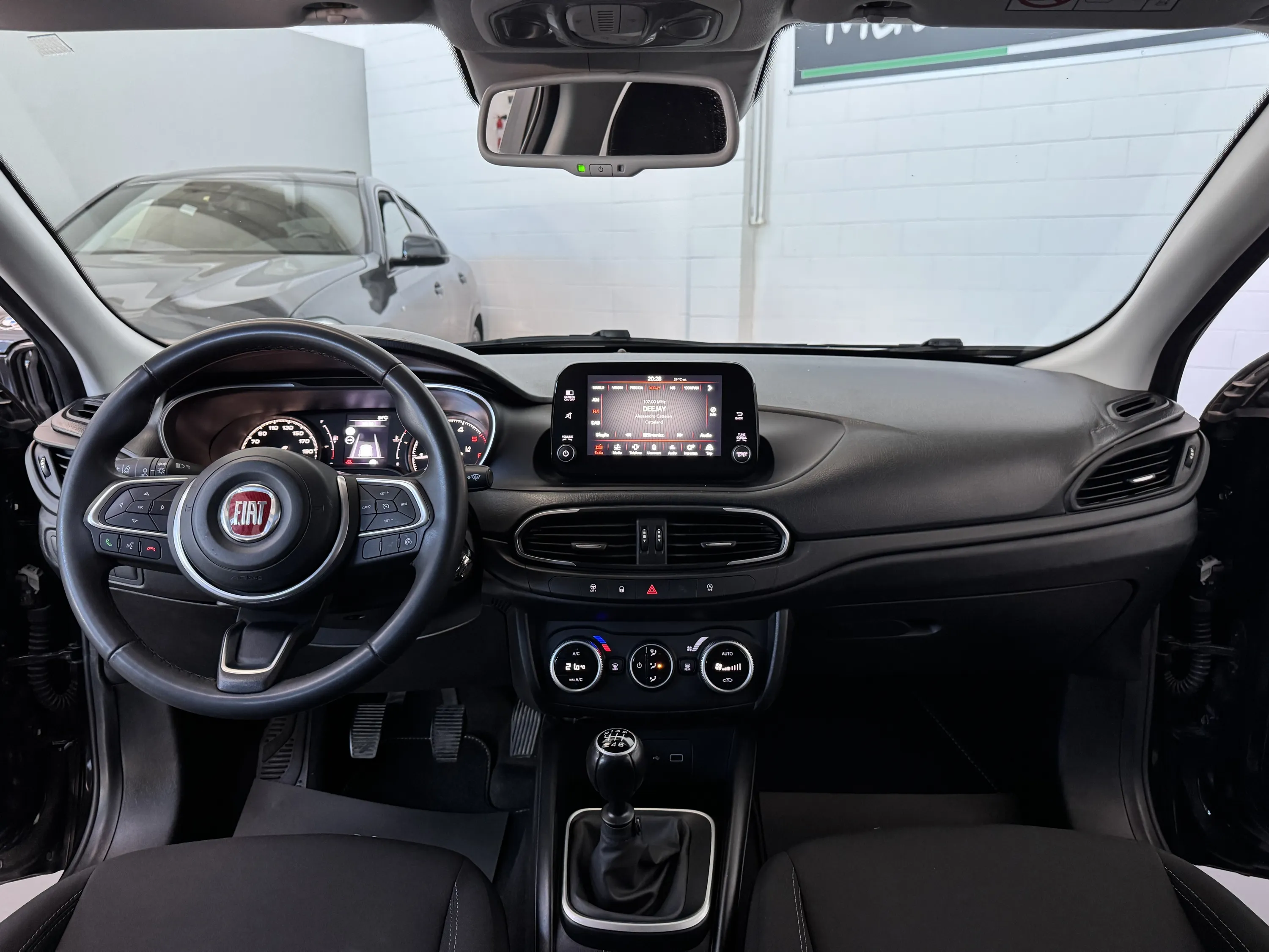 Fiat Tipo mjt 5p 1.6cc 130cv CarPlay+Retrocamera OK Neopatentato 2023 — foto 14