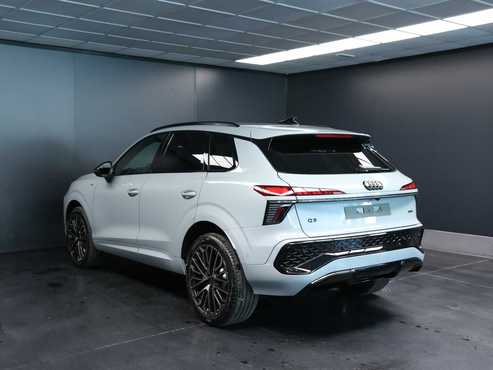 Audi Q3 2.0 tfsi S line edition quattro 265cv s-tronic 2026 — foto 3