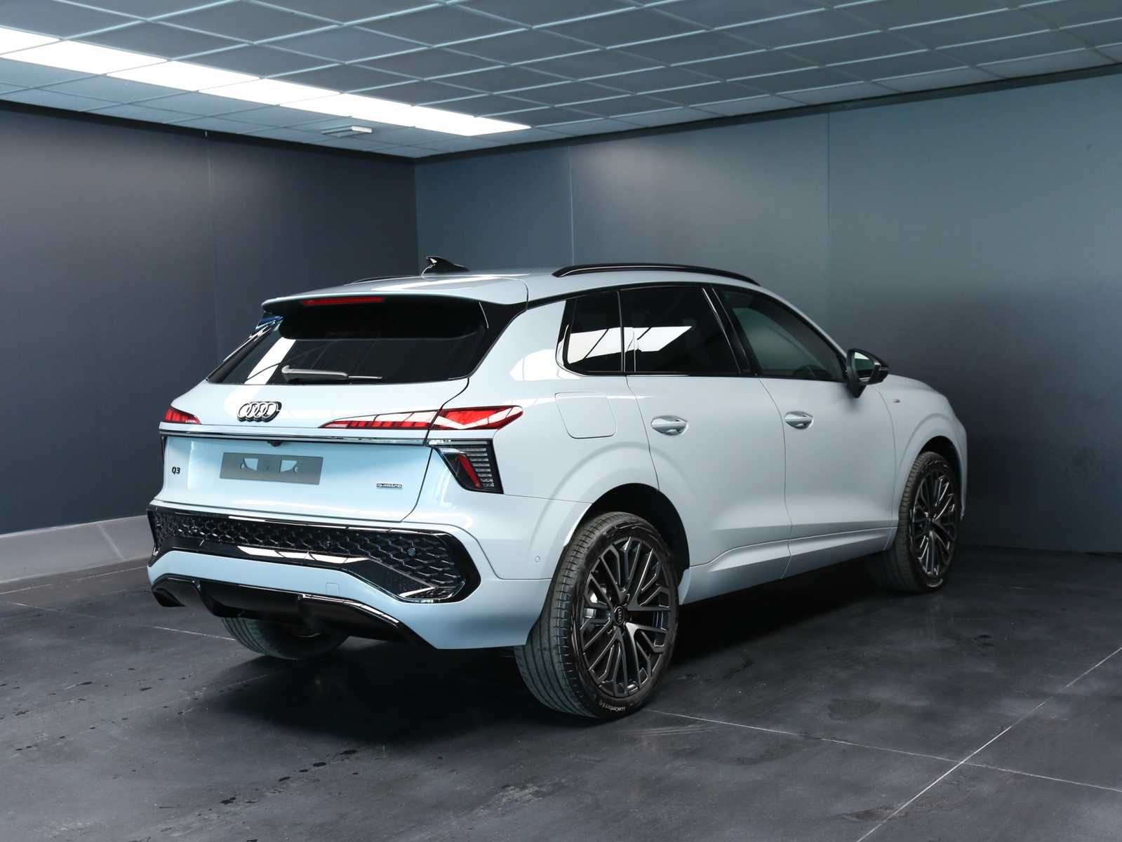 Audi Q3 2.0 tfsi S line edition quattro 265cv s-tronic 2026 — foto 5