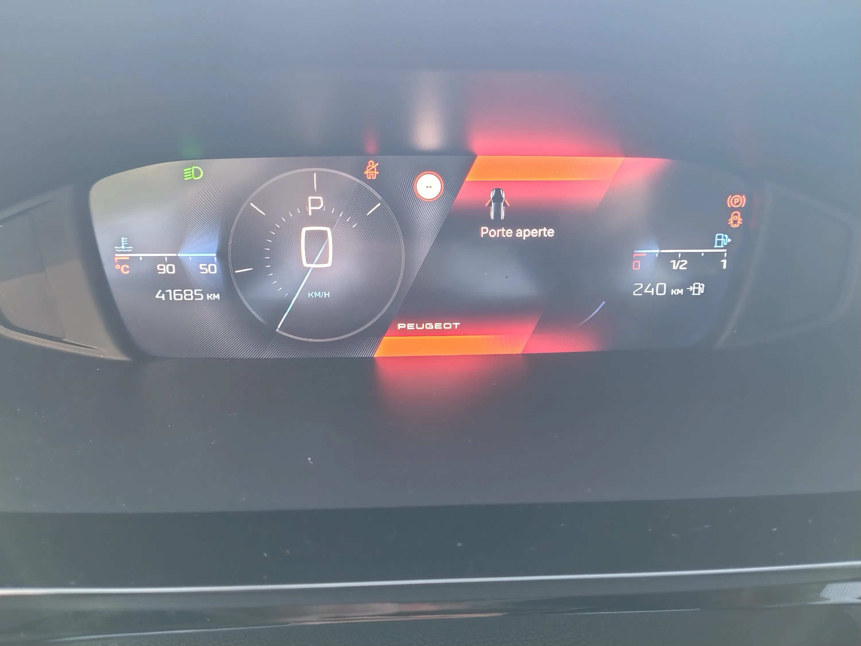 Peugeot 308 1.5 bluehdi Allure Pack s&s 130cv eat8 2023 — foto 13