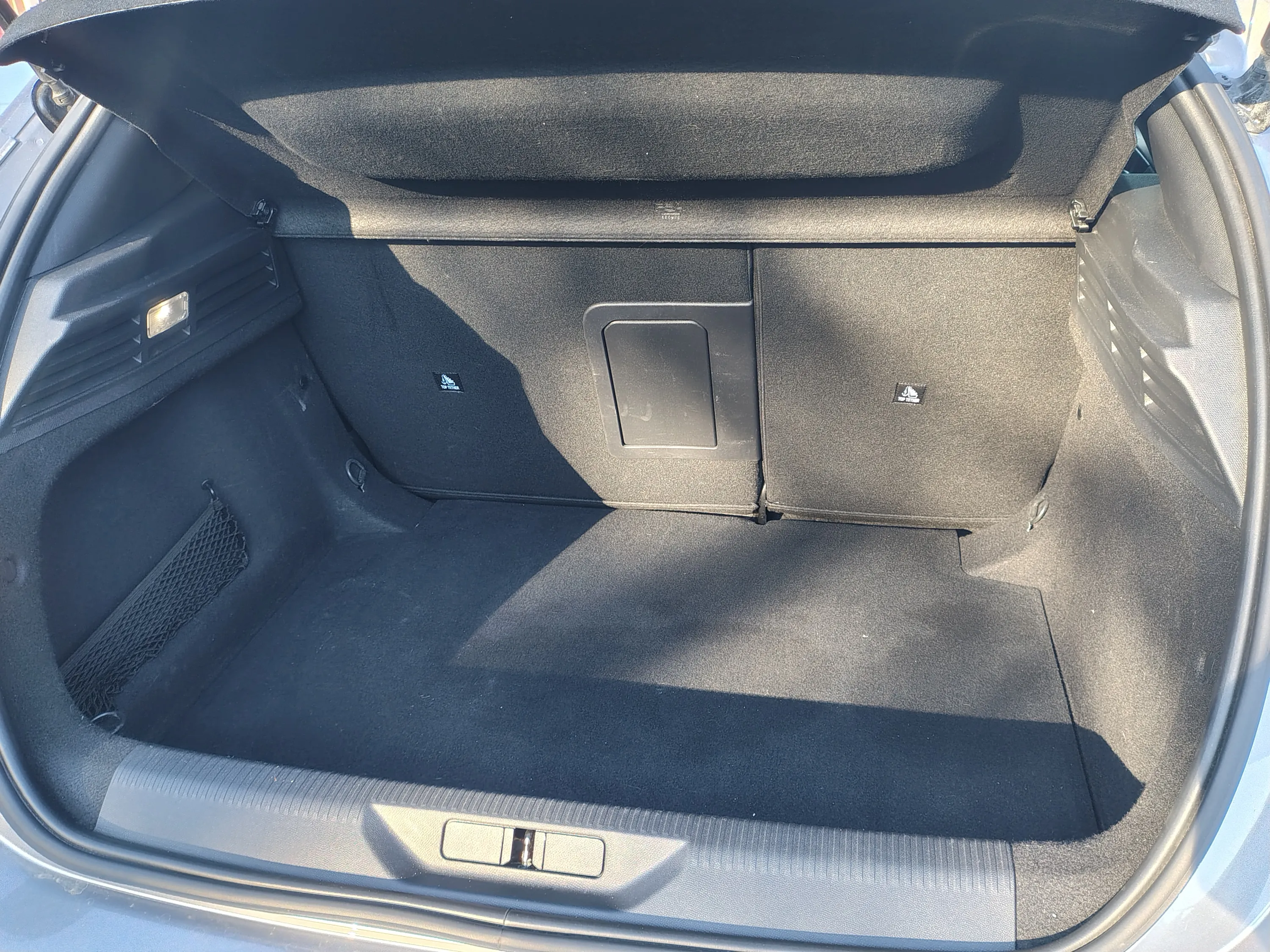 Peugeot 308 1.5 bluehdi Allure Pack s&s 130cv eat8 2023 — foto 25