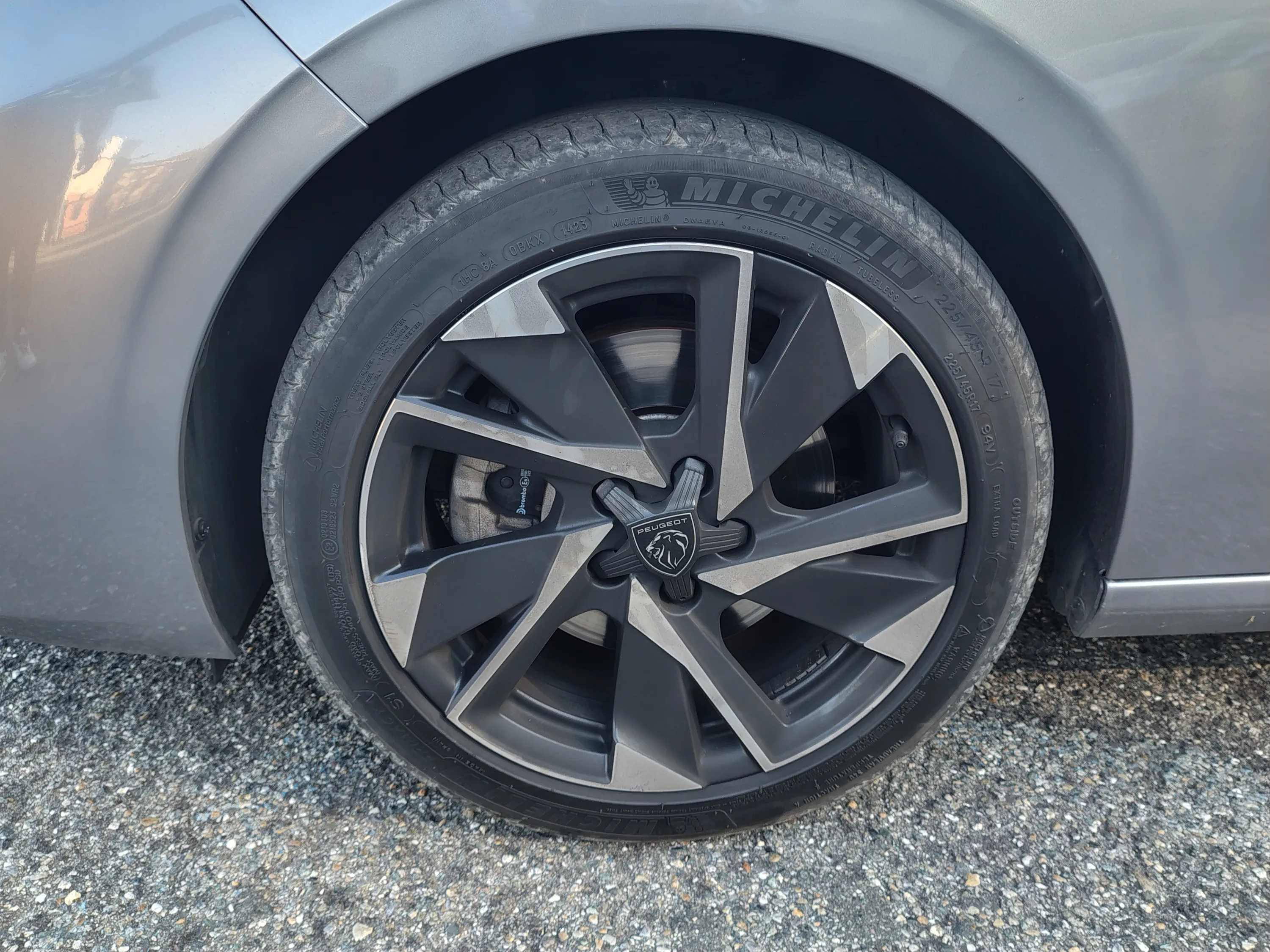 Peugeot 308 1.5 bluehdi Allure Pack s&s 130cv eat8 2023 — foto 27