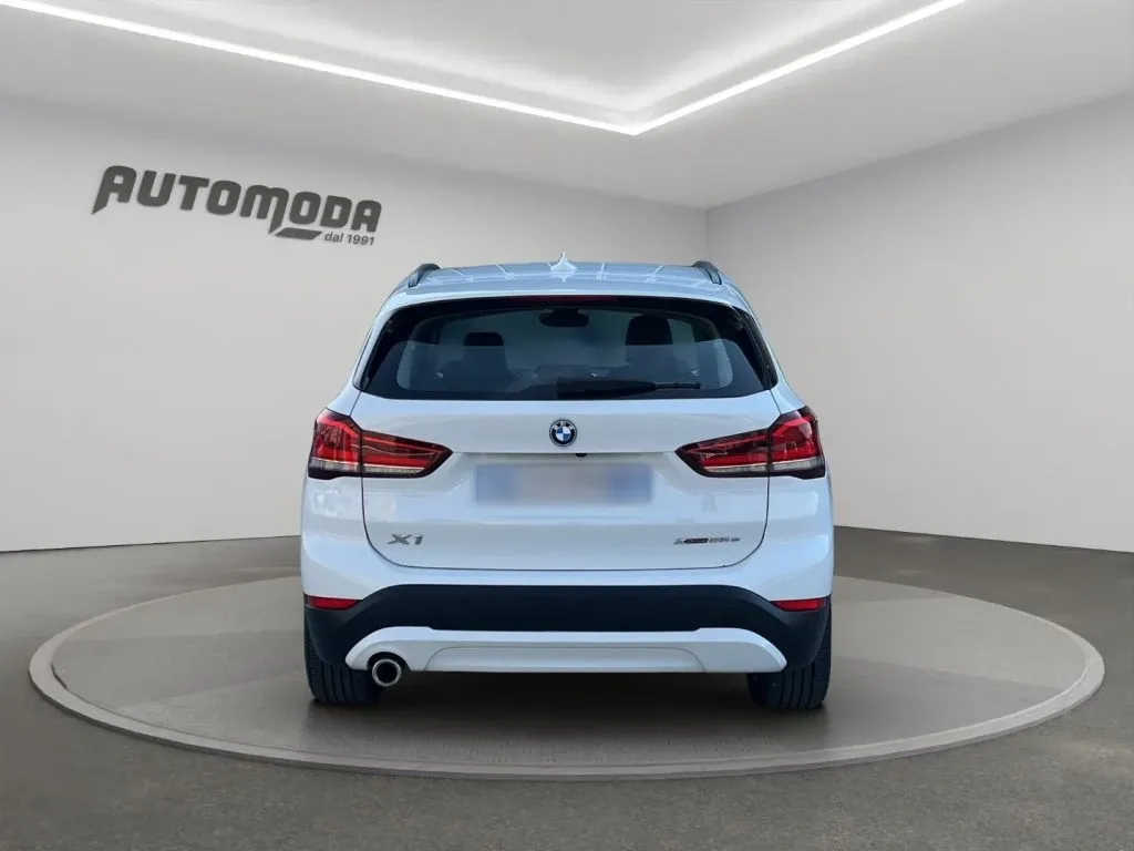 BMW X1 xdrive25e Business Advantage auto 2021 — foto 5