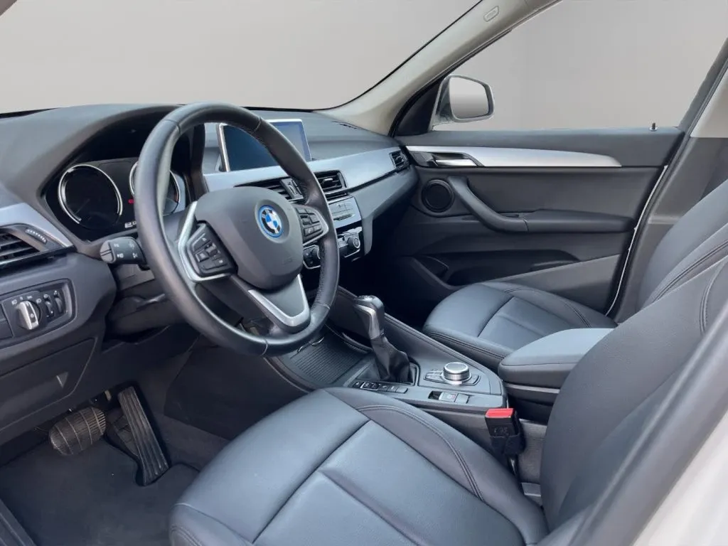 BMW X1 xdrive25e Business Advantage auto 2021 — foto 7