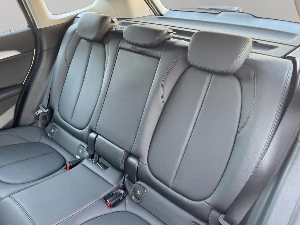 BMW X1 xdrive25e Business Advantage auto 2021 — foto 8