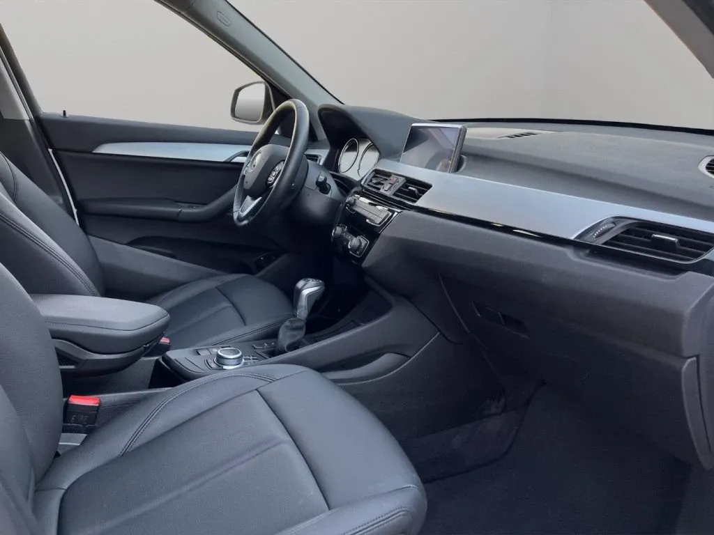 BMW X1 xdrive25e Business Advantage auto 2021 — foto 9