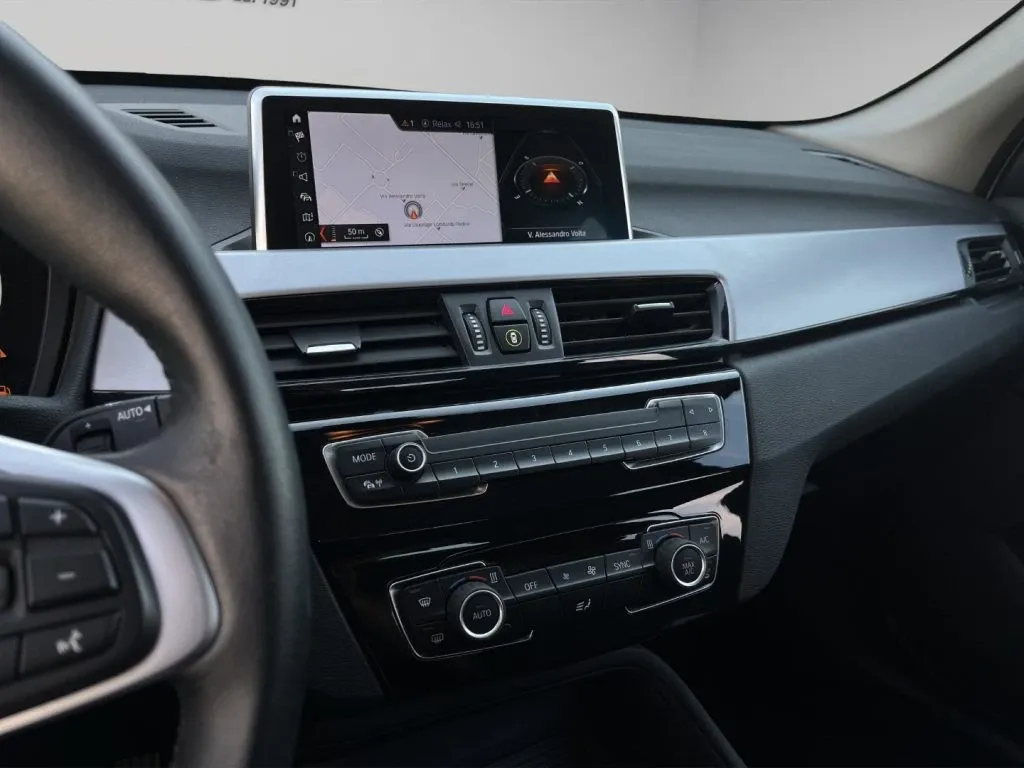 BMW X1 xdrive25e Business Advantage auto 2021 — foto 14