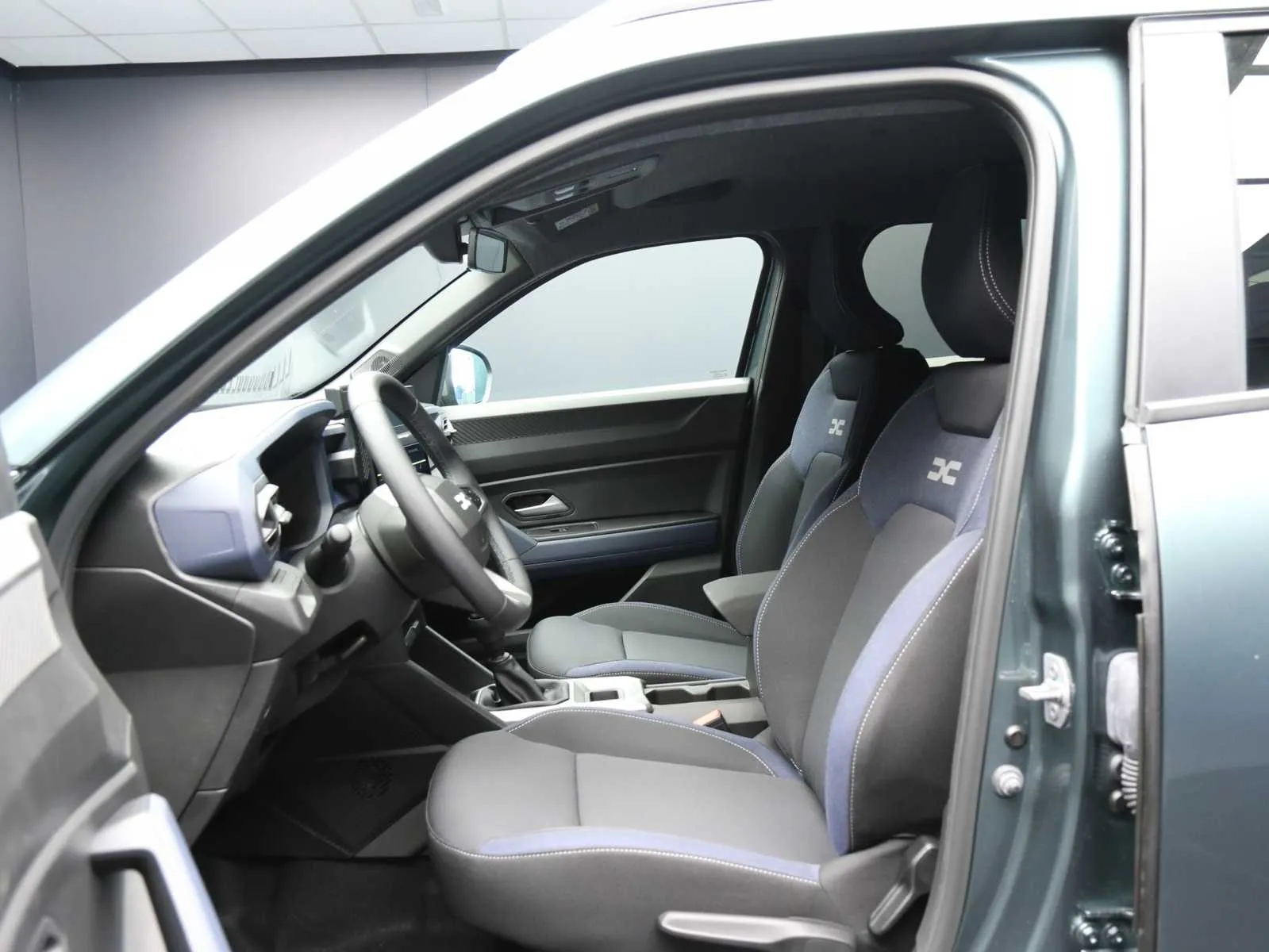Dacia Duster 1.2 mild hybrid Journey 130cv 2025 — foto 3