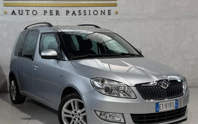 Skoda Catena Nuova Benzina Neopatentati