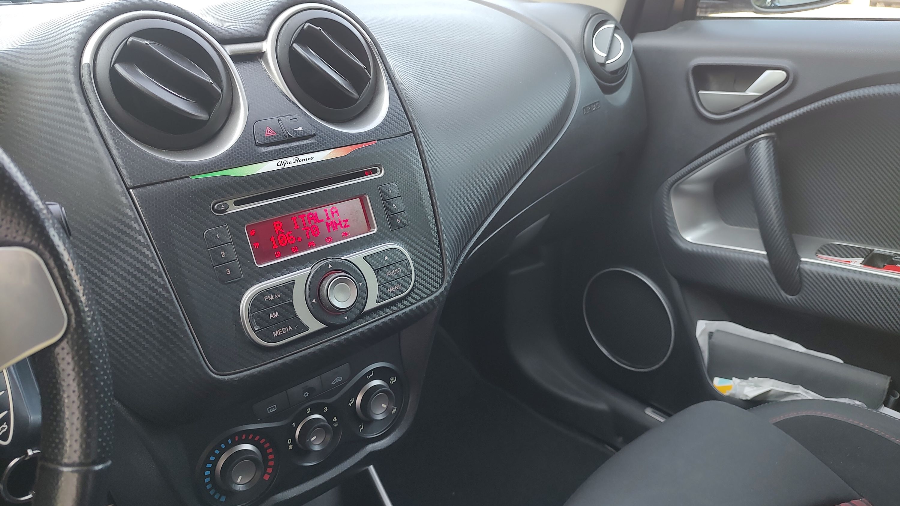 Alfa Romeo MiTo 1.4 tb m.air SBK s&s 135cv tct 2011 — foto 3