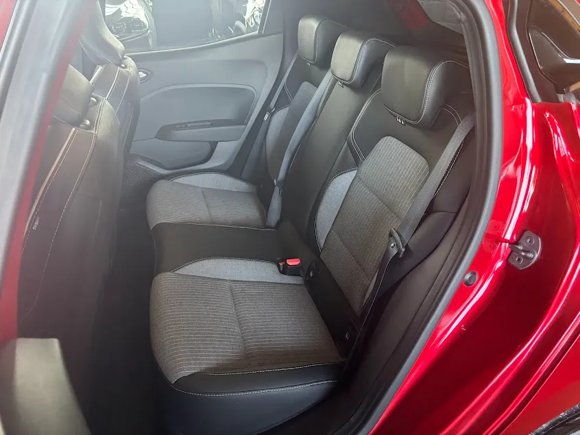 Renault Clio 1.0 eco-g Techno 100cv 2025 — foto 10