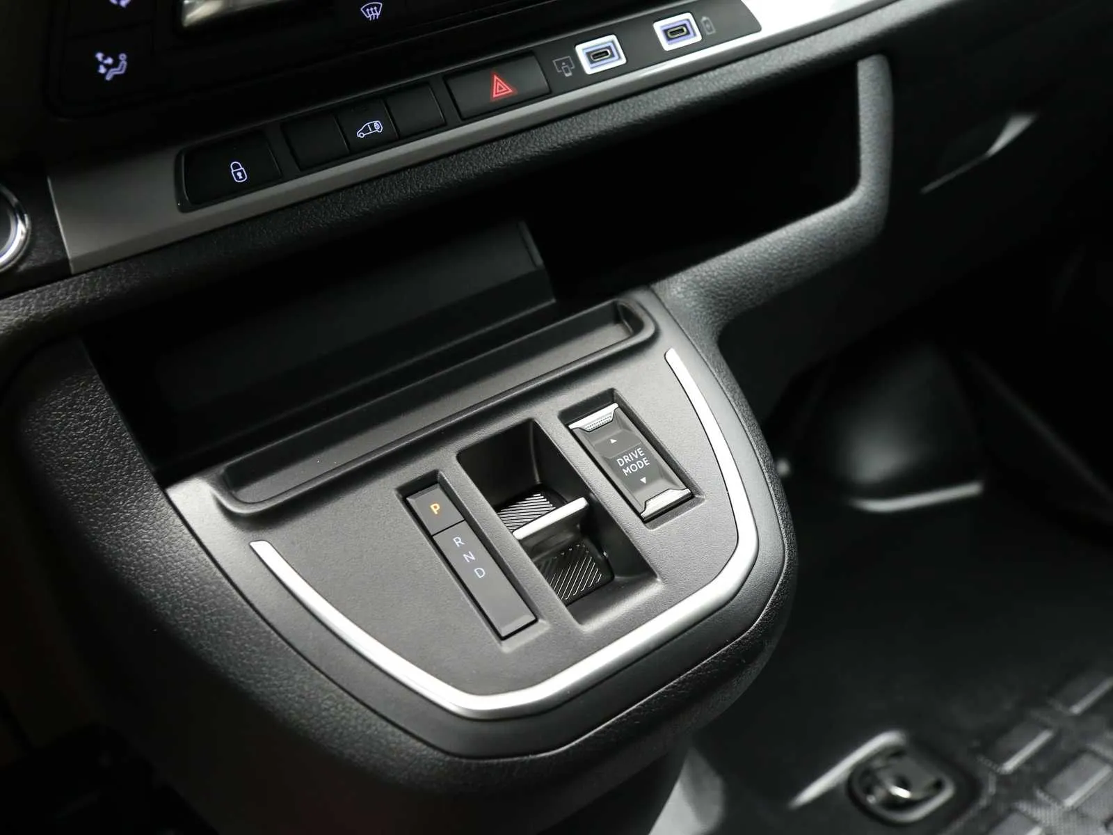 Citroen Jumpy M 2.2 diesel S&S 180cv auto 2026 — foto 23