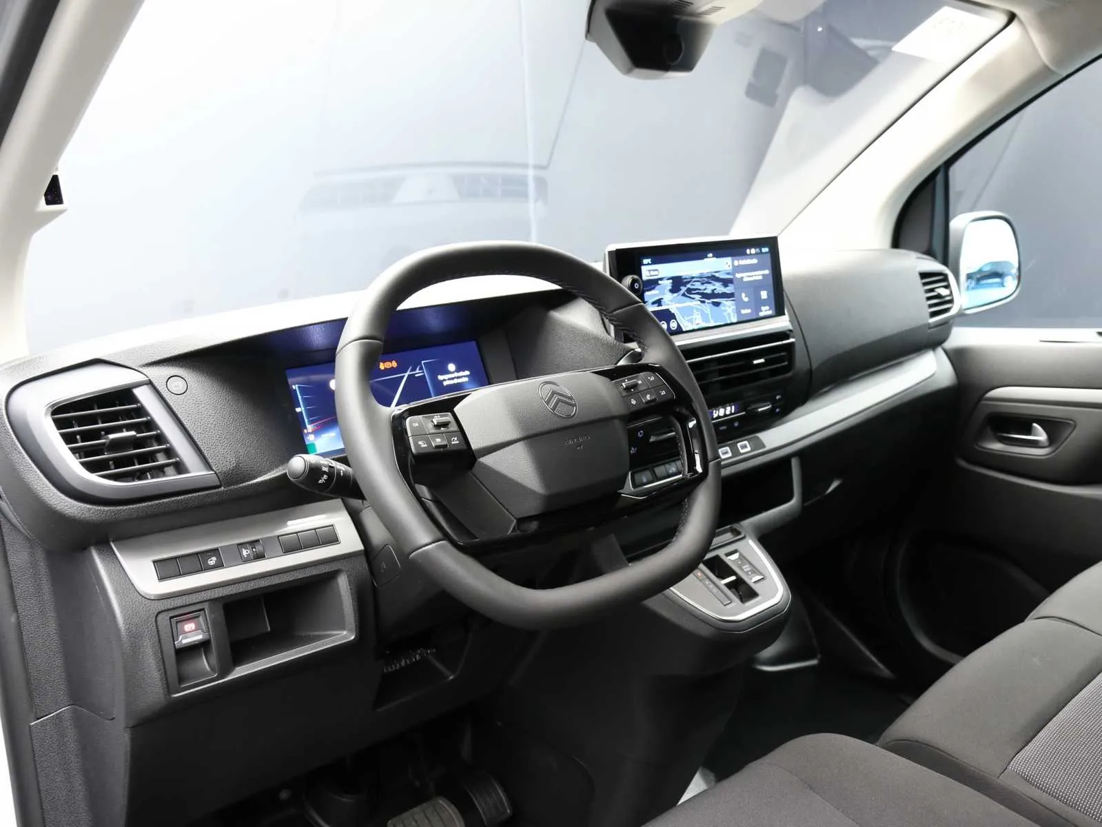 Citroen Jumpy M 2.2 diesel S&S 180cv auto 2026 — foto 11