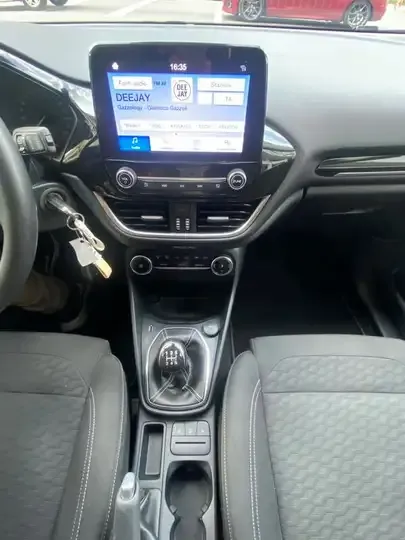 Ford Fiesta 5p 1.1 Titanium Gpl 75cv 2023 — foto 9