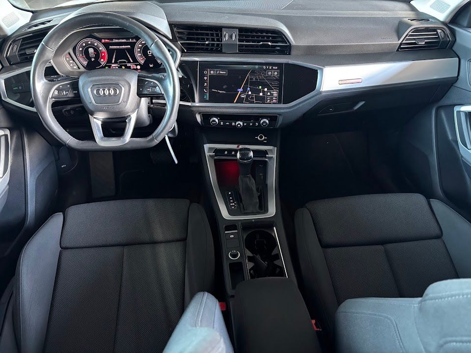 Audi Q3  35 tfsi mhev s-tronic  150CV 2020 — foto 13