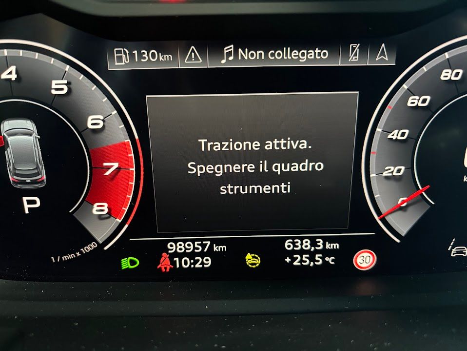 Audi Q3  35 tfsi mhev s-tronic  150CV 2020 — foto 14