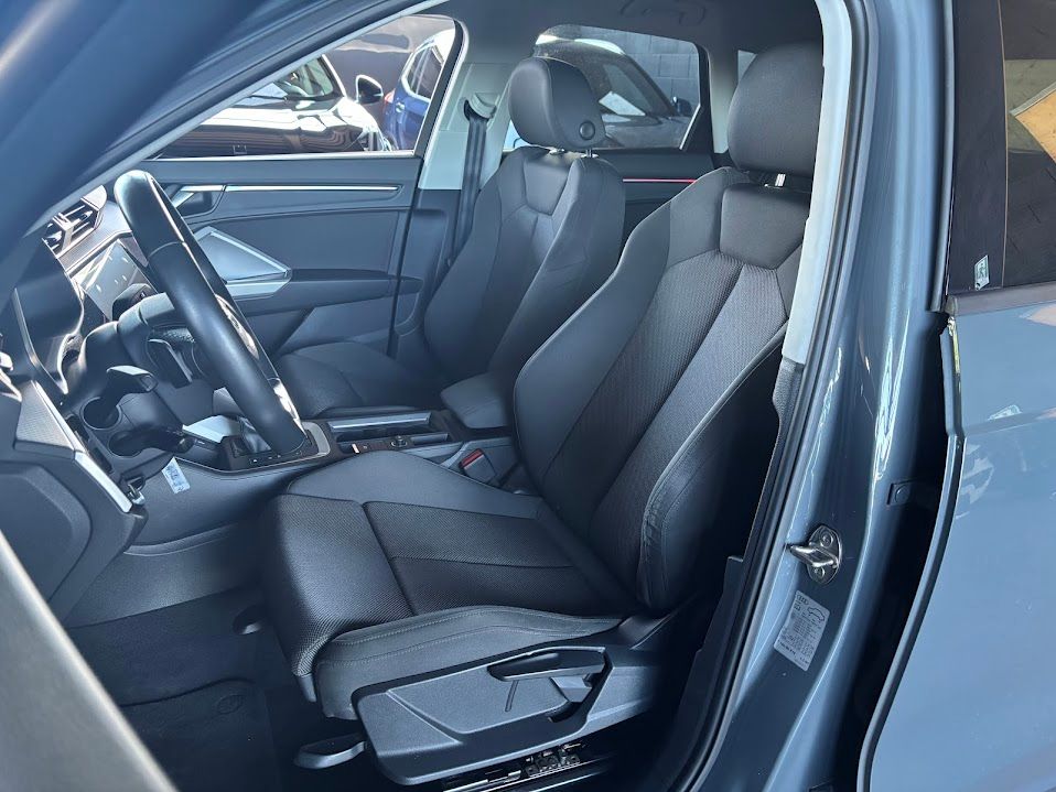 Audi Q3  35 tfsi mhev s-tronic  150CV 2020 — foto 6