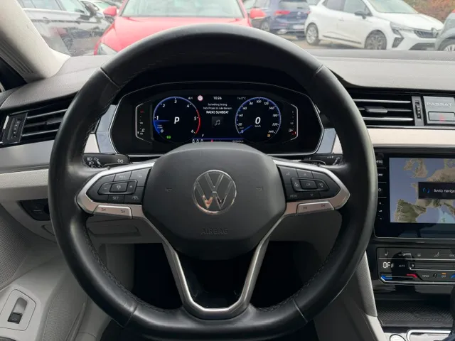 Volkswagen Passat Variant 2.0 tdi Executive 150cv dsg 2022 — foto 13