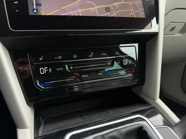 Volkswagen Passat Variant 2.0 tdi Executive 150cv dsg 2022 — foto 15