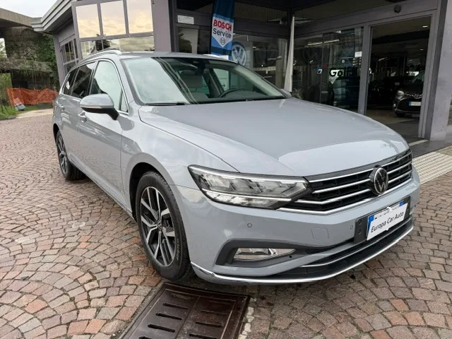 Volkswagen Passat Variant 2.0 tdi Executive 150cv dsg 2022 — foto 2