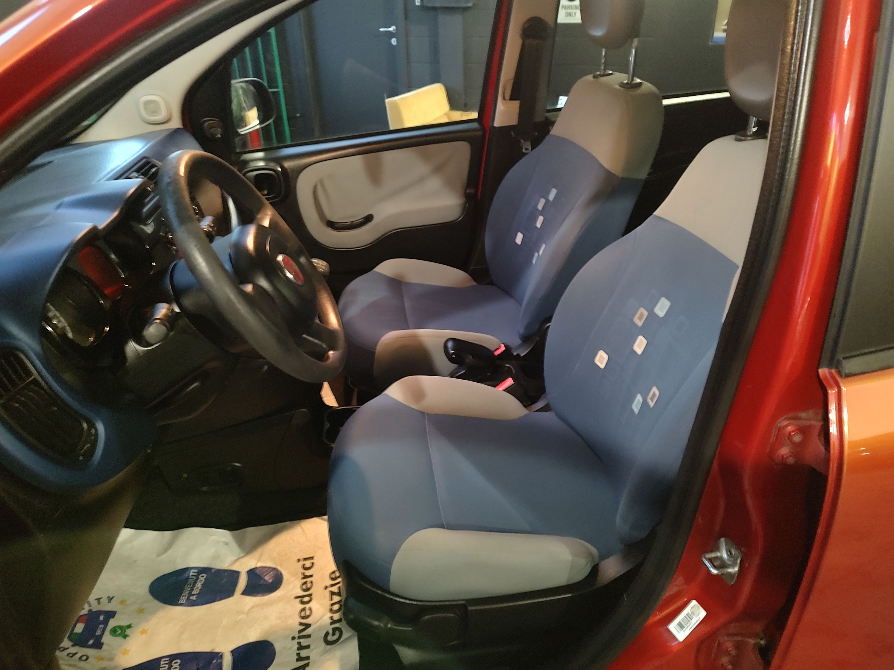 Fiat Panda 0.9 t.air t. natural power Easy 80cv 2013 — foto 11