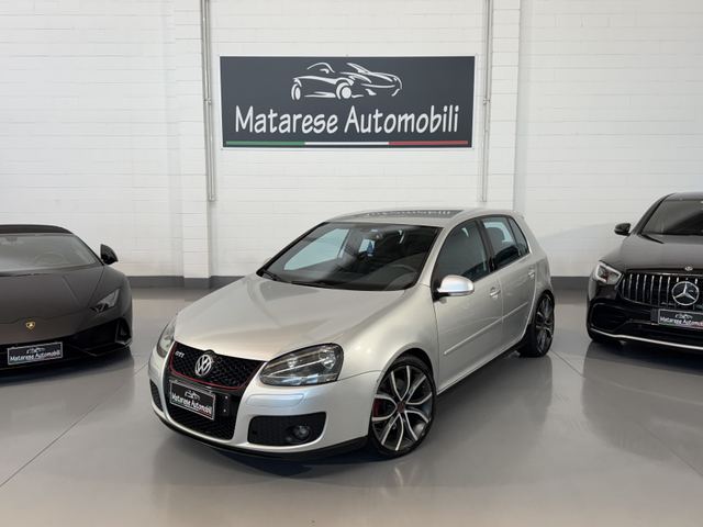 Volkswagen Golf V 2003