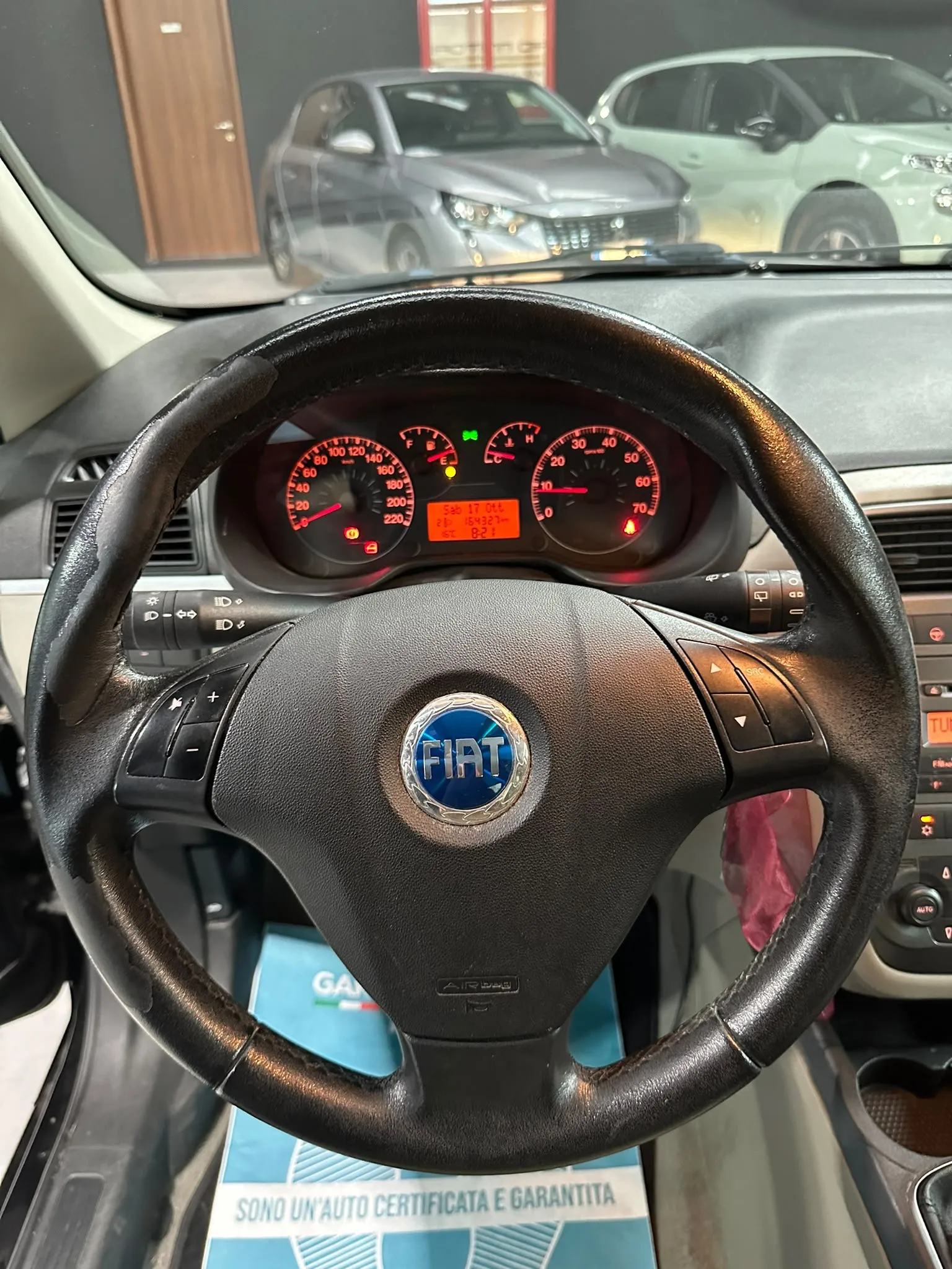Fiat Grande Punto Benzina Neopatentati 2006 — foto 10