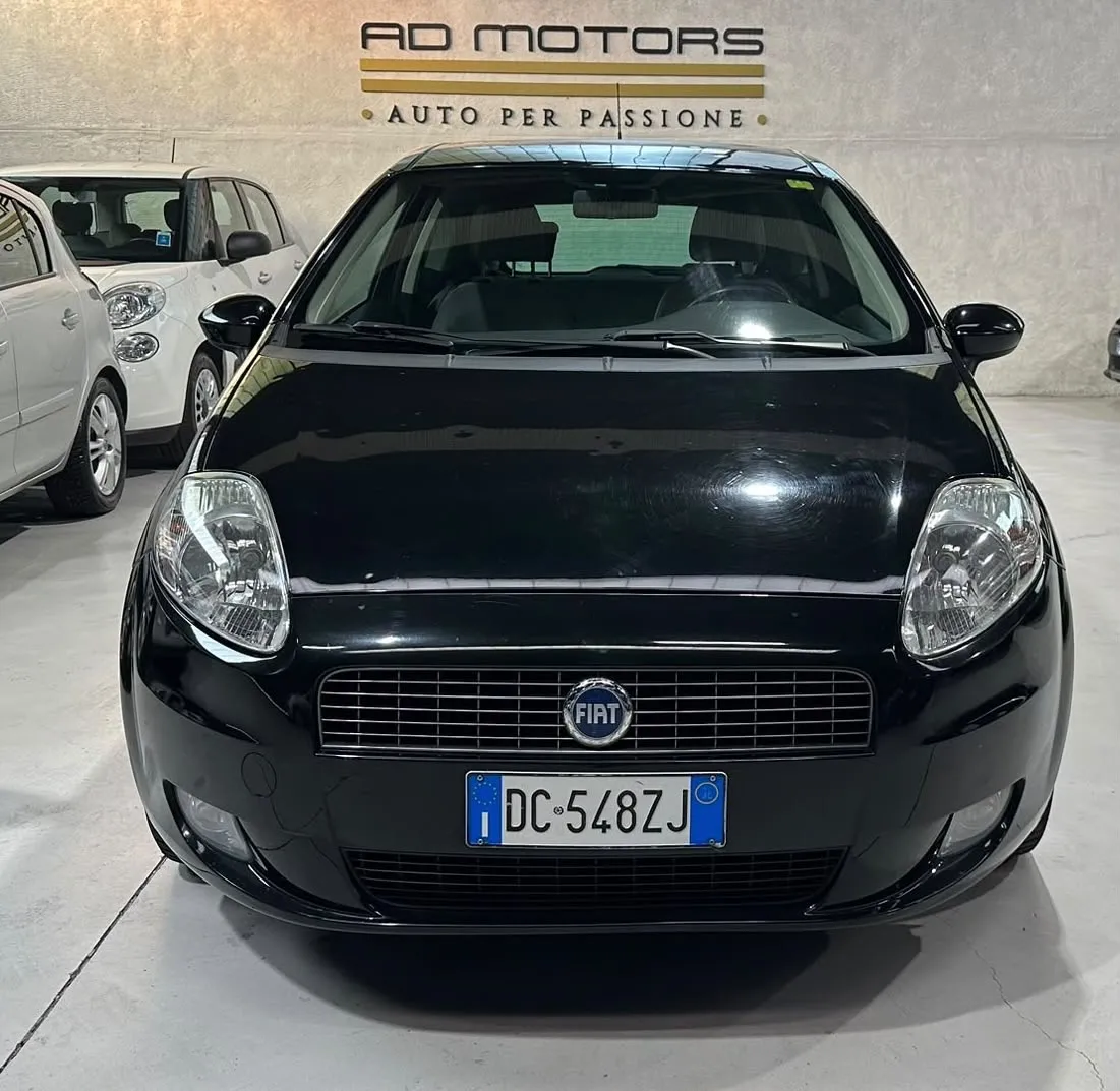 Fiat Grande Punto Benzina Neopatentati 2006 — foto 2