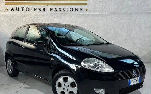 Fiat Grande Punto Benzina Neopatentati